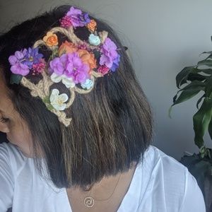 Flower hair barrette